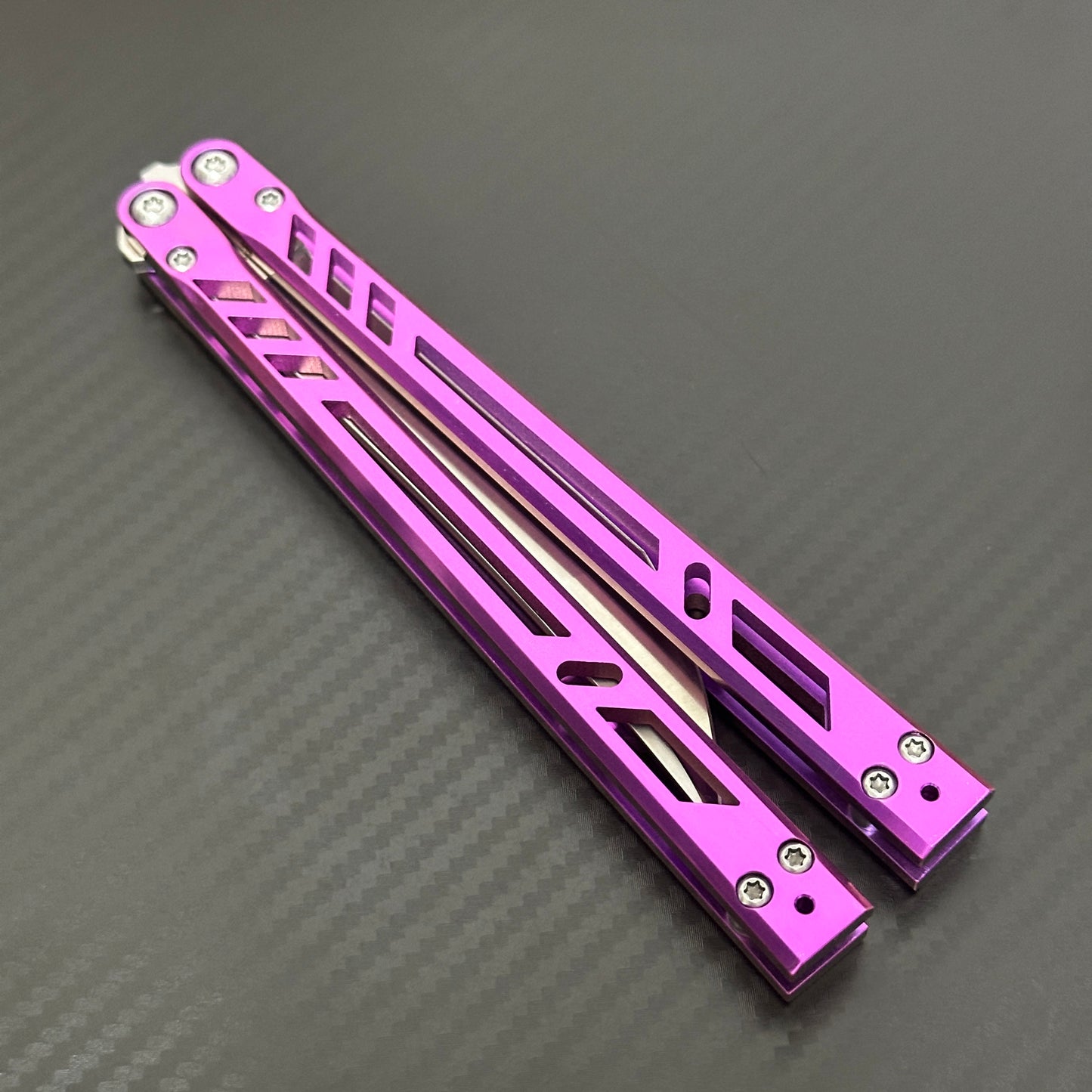 Baliplus Titanium Barebones Balisong Clone
