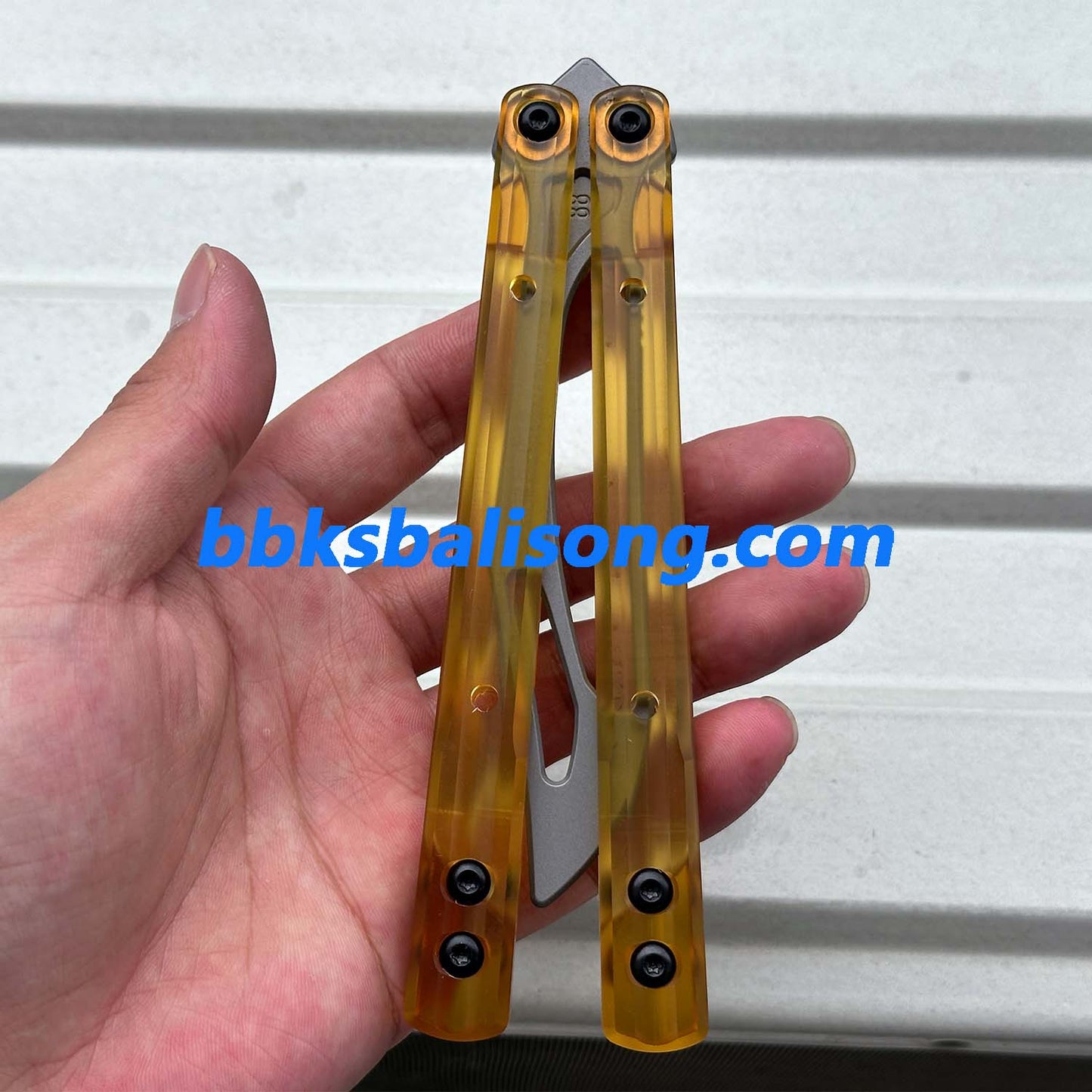 ARMED SHARK PEI Orca Balisong Clone