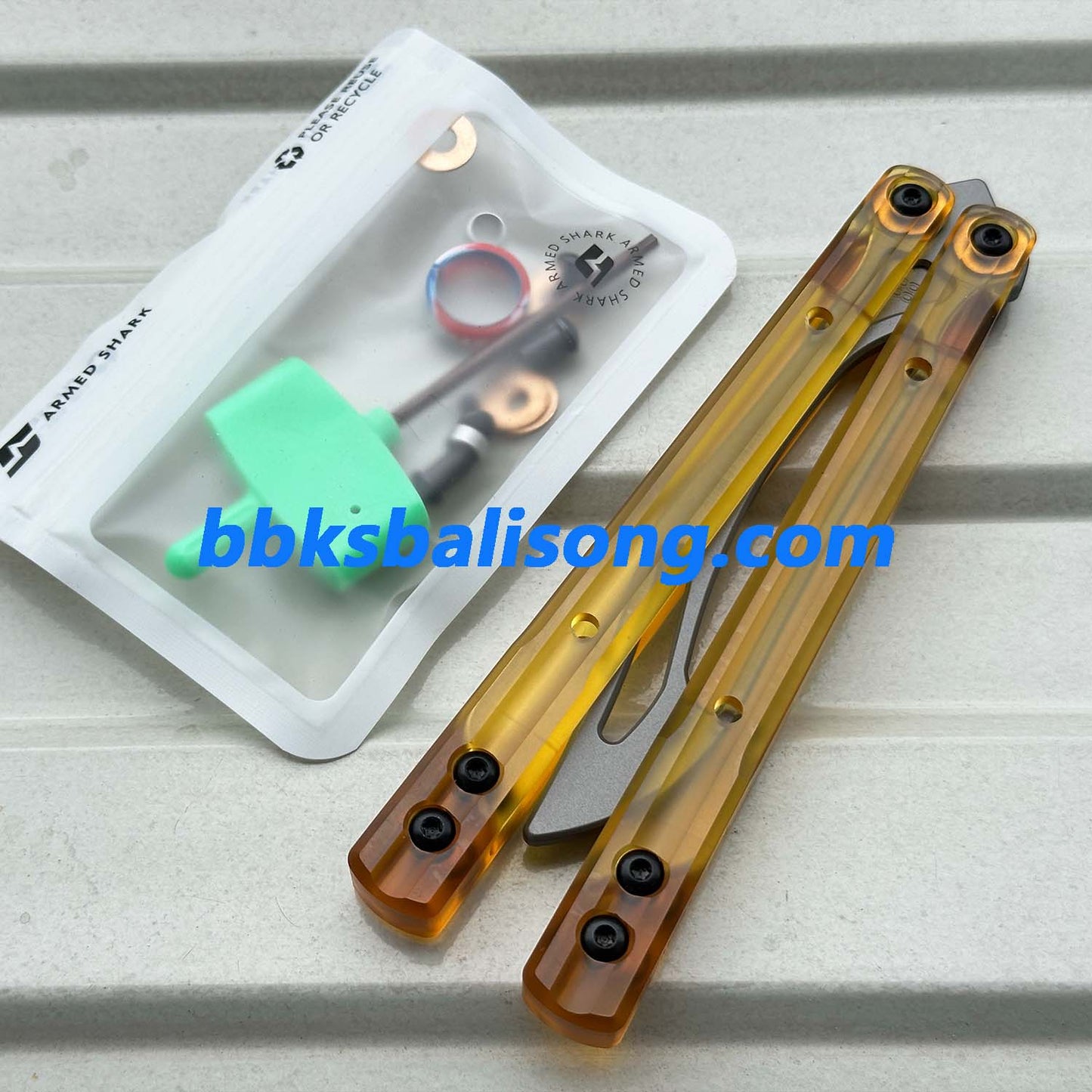 ARMED SHARK PEI Orca Balisong Clone