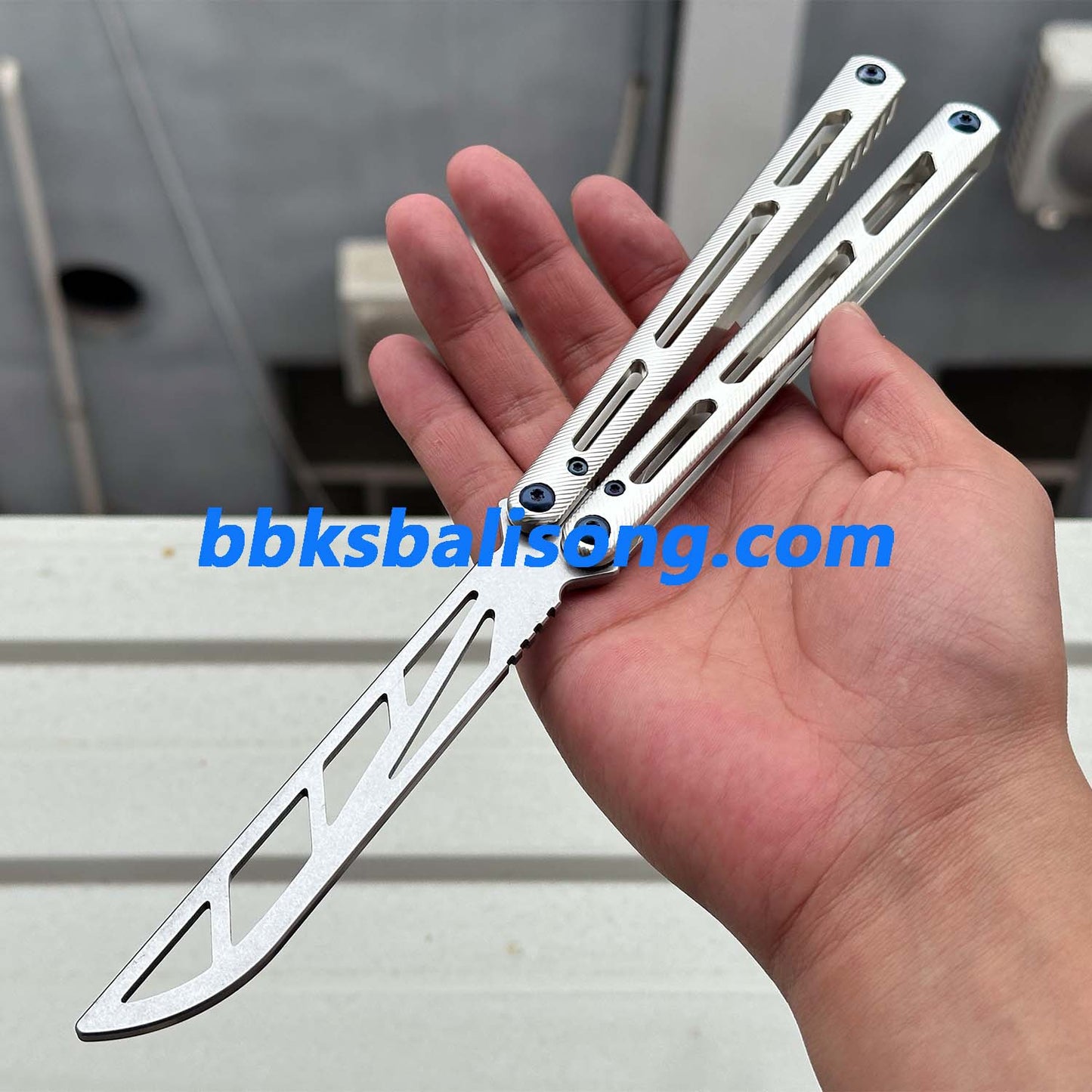 Titus Tsunami V3 Clone Balisong Trainer 7075 Aluminum Handle Bushing System