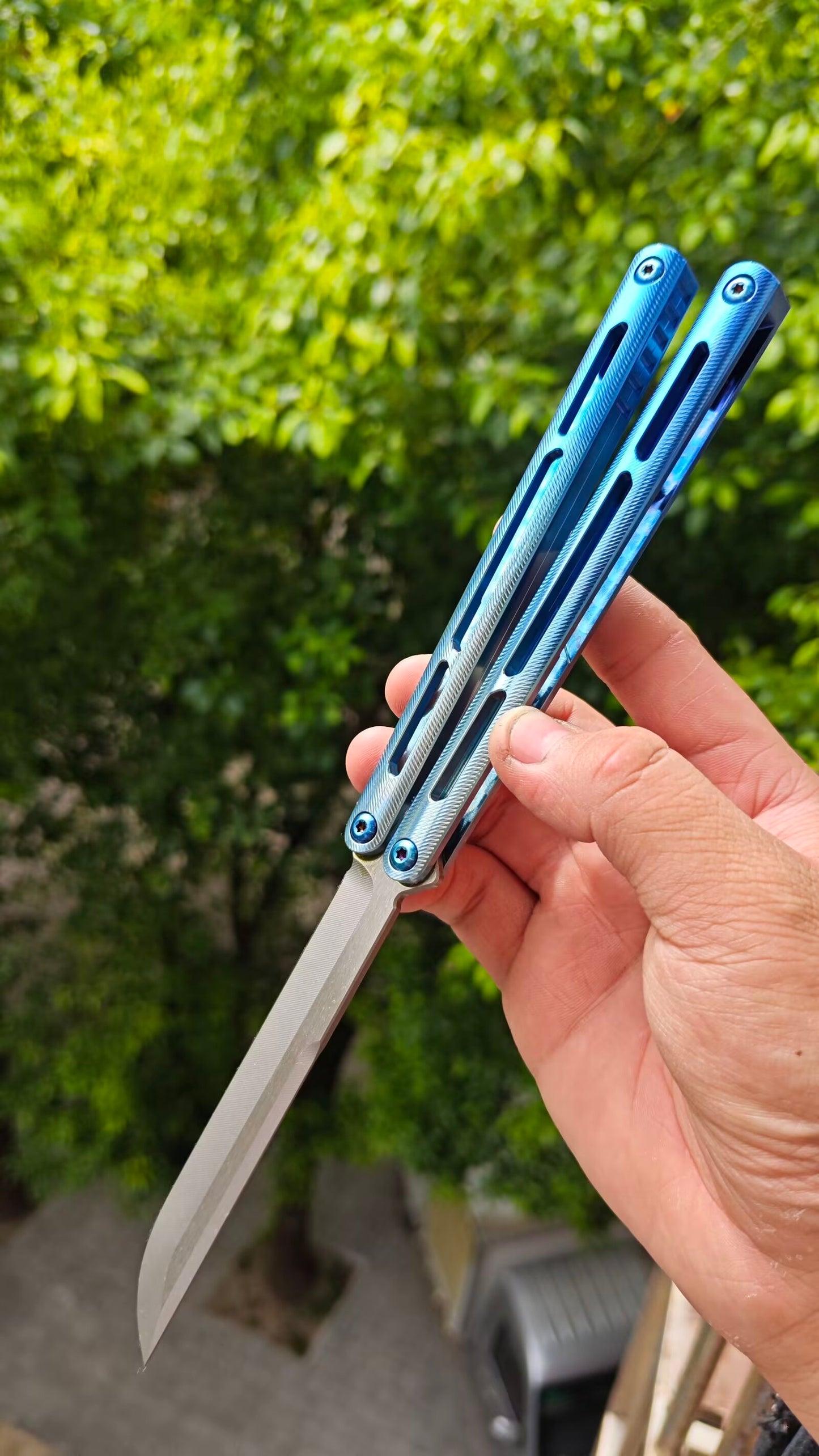 BBKS‘s Anodization Service For Titanium Balisong