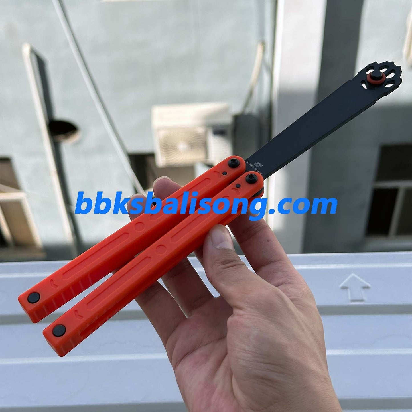 ARMED SHARK Squiddy-WH Balisong Trainer Clone CNC Acetal Material Bushings System