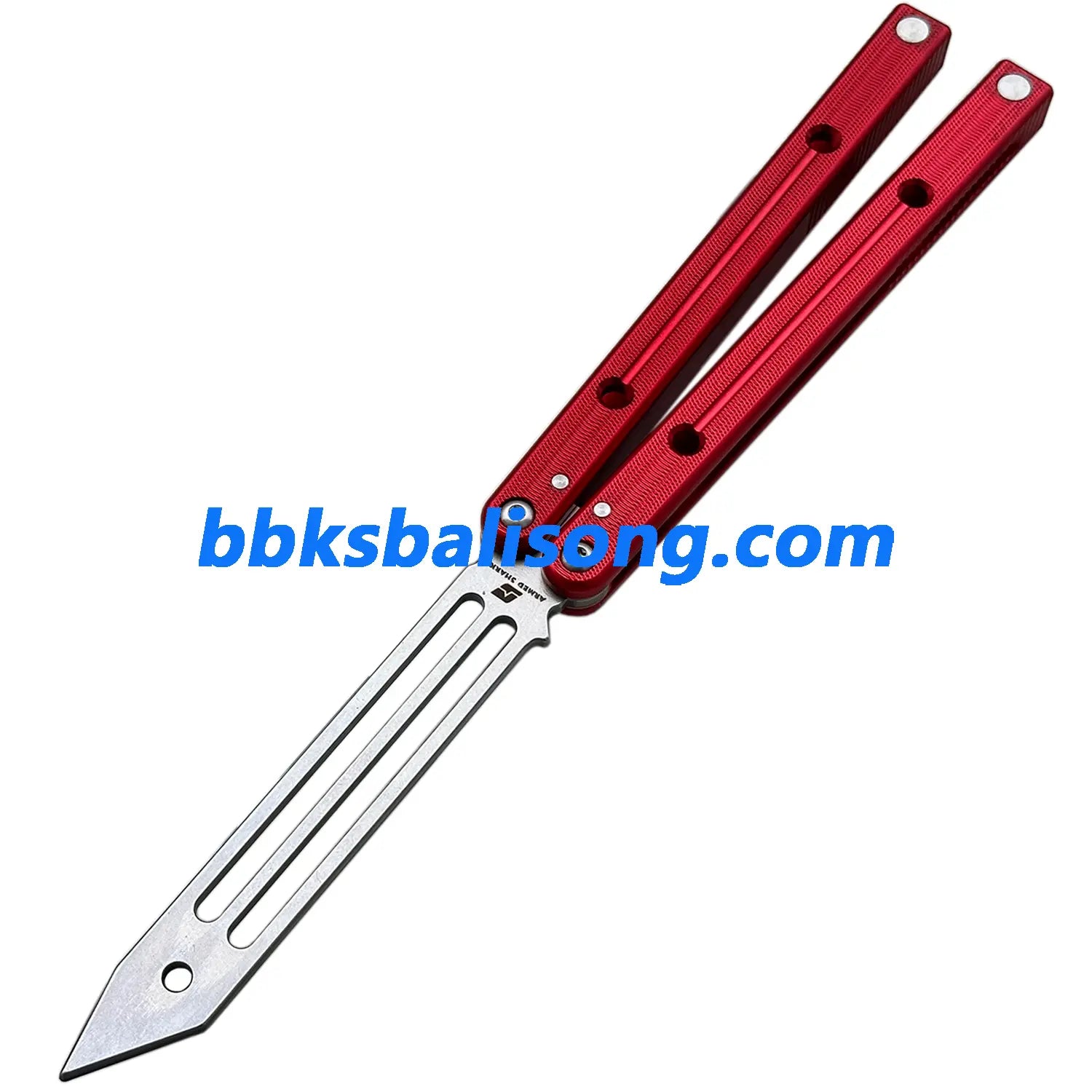 ARMED_SHARK_Squidtrainer_V4_Cl