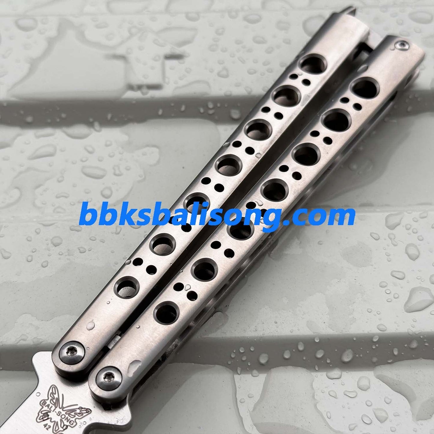 Baliplus Benchmade 42(BM42) 7 Holes Balisong Clone Titanium Handle