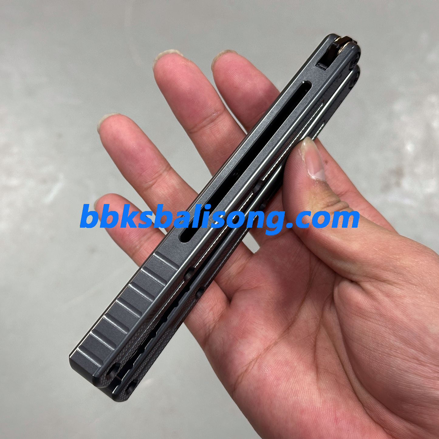 Baliplus Speed Channel Krake Raken (Kraken) V3 Balisong Trainer Clone Glossy Handle