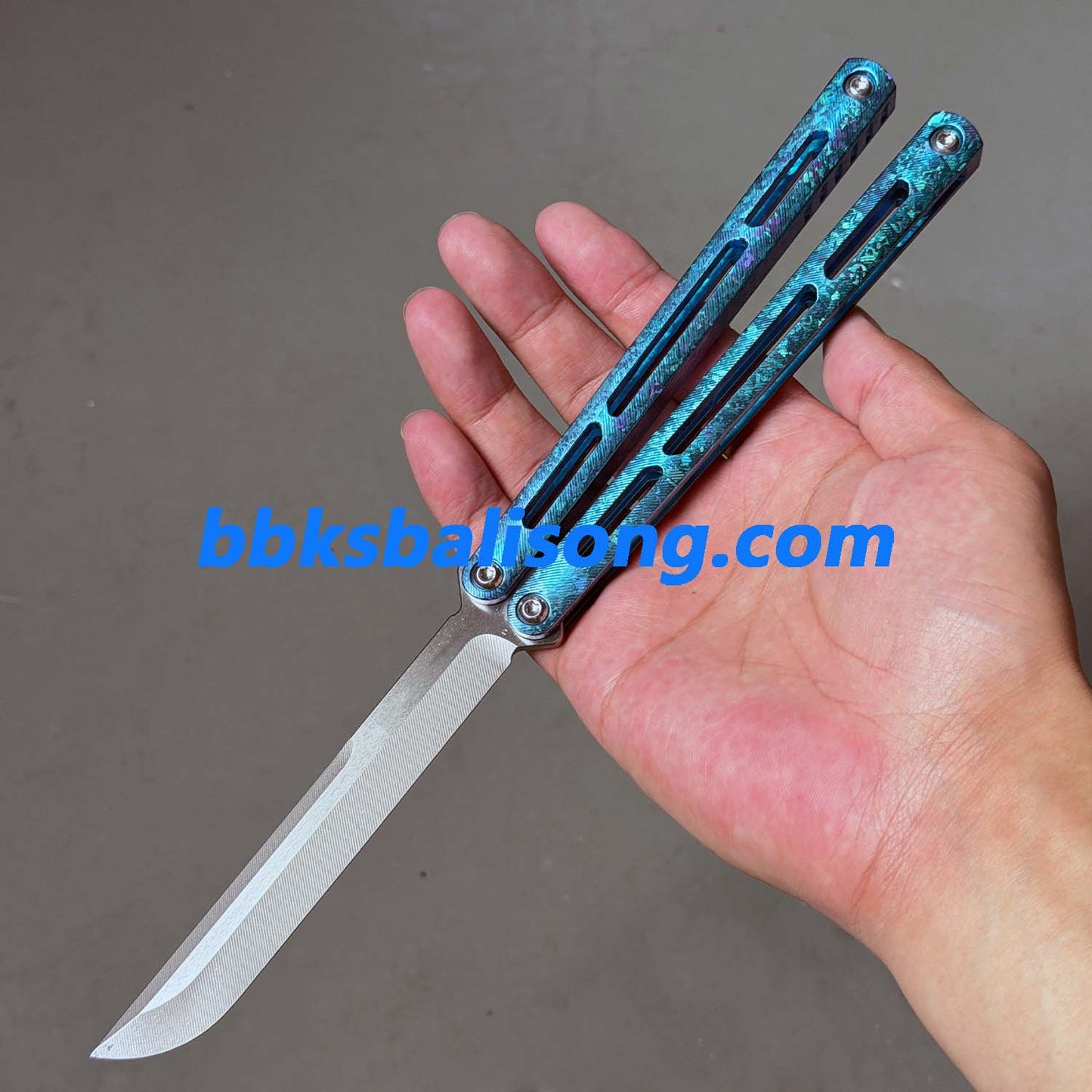 Baliplus Tsunami V4 Balisong Clone Ice Crystal Handle