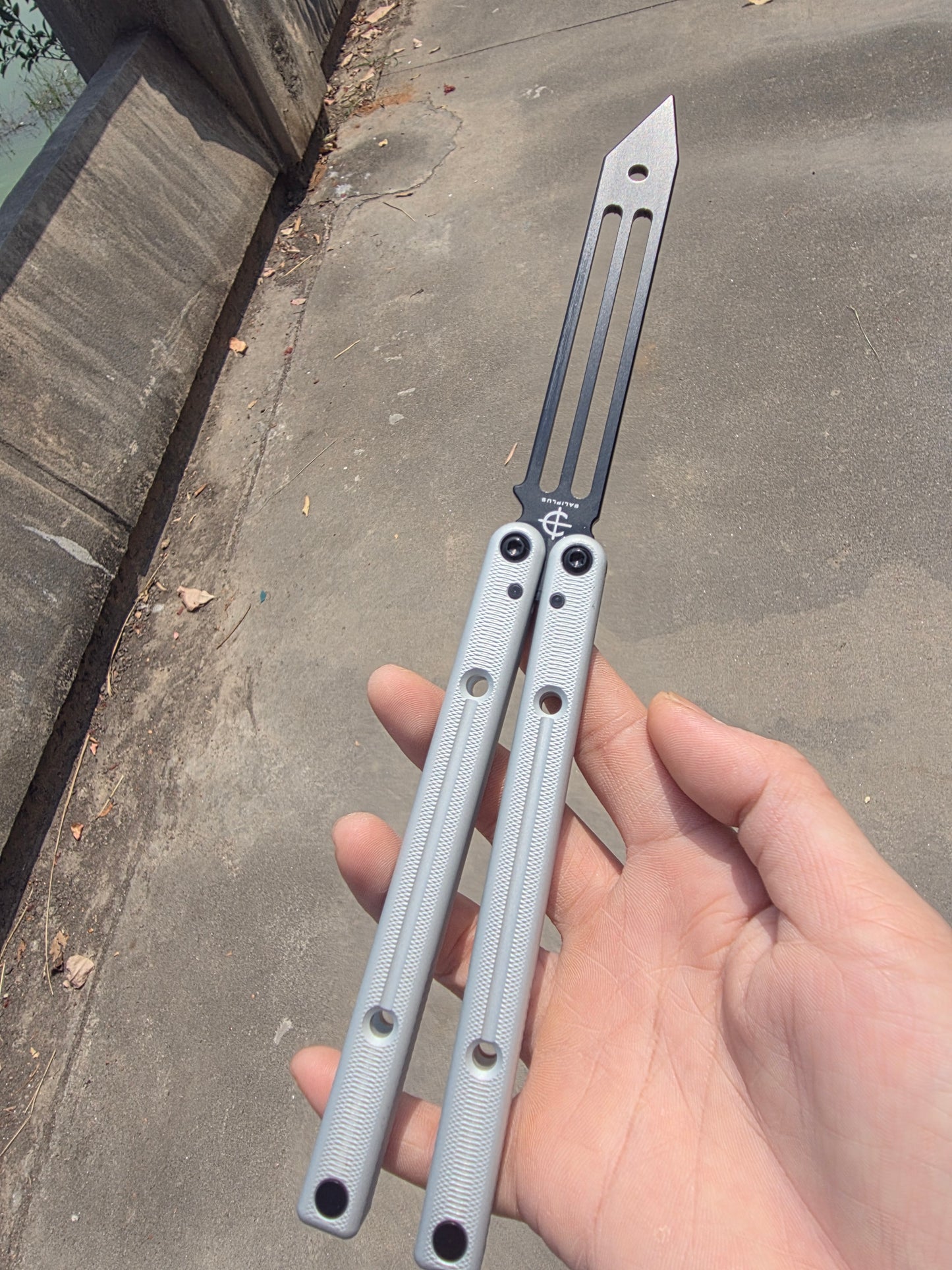 New Baliplus Squidtrainer V4 Balisong Clone 7075 Aluminum