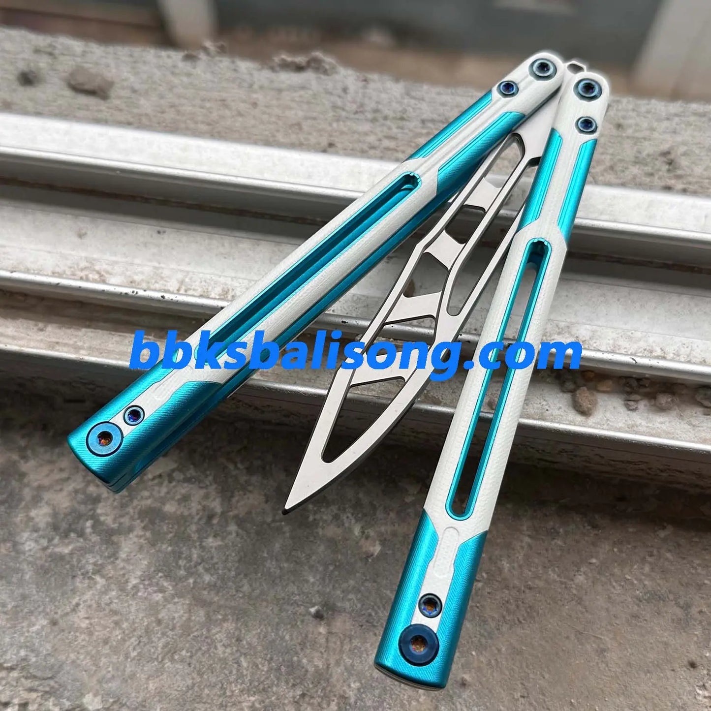 WZM Cygnus V2 Balisong Clone BBKSbalisong