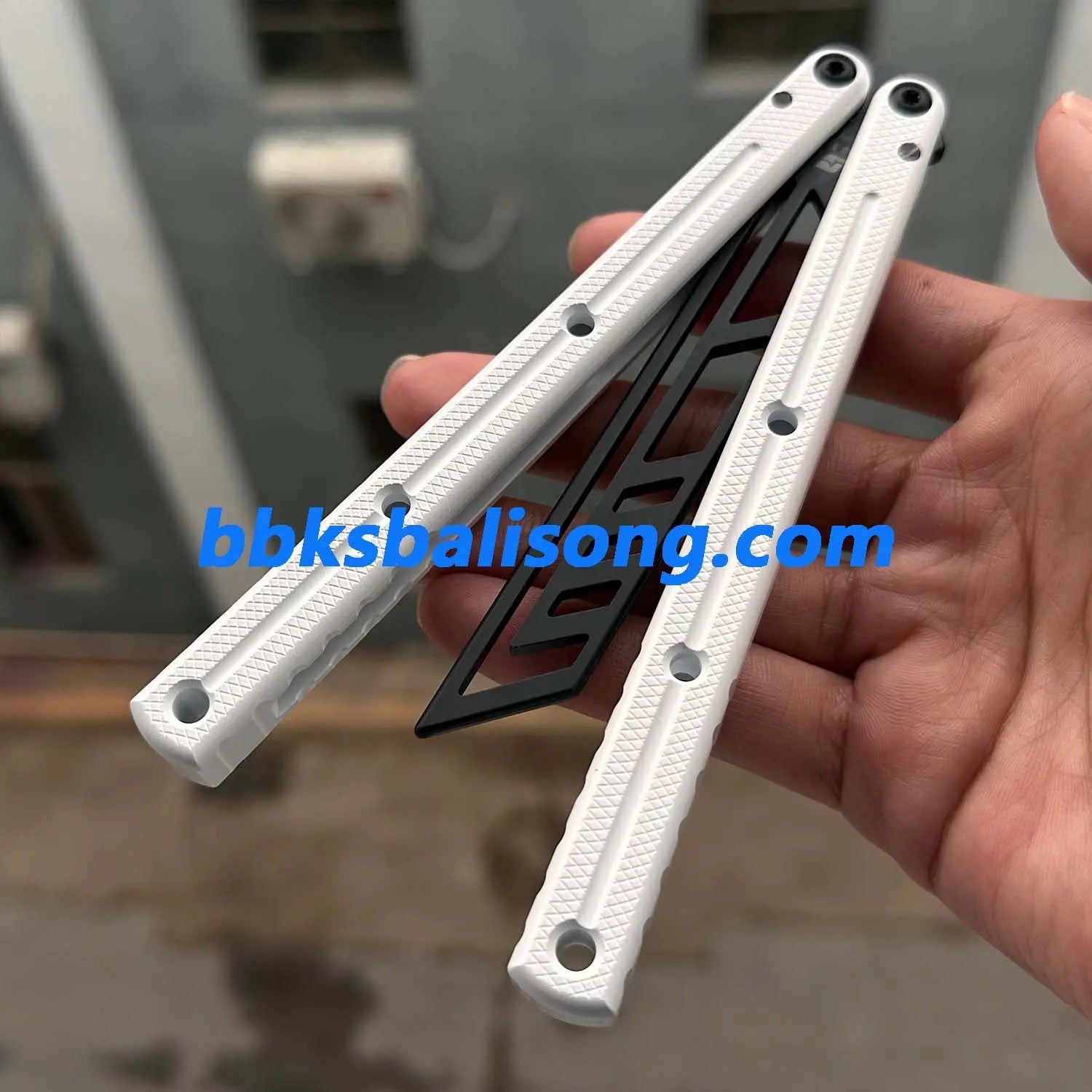 ARMED SHARK Ghost Kraken V3 / Nautilus V2 / Tsunami Clone Ceramic Coating Balisong Clone BBKSbalisong