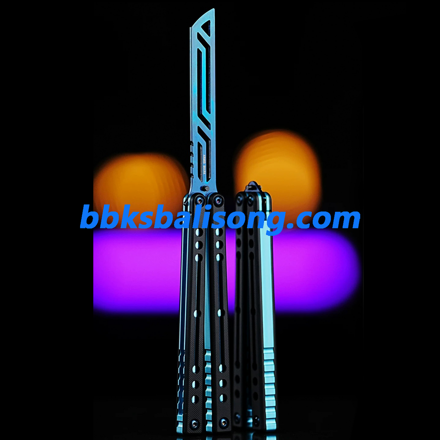 ARMED SHARK Nautilus V2 Balisong Clone