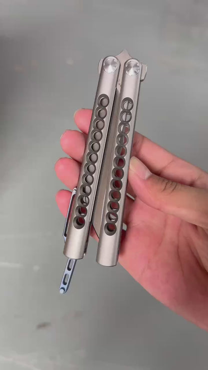 Growl Smallpox Mini Titanium Balisong Sandwich Handle